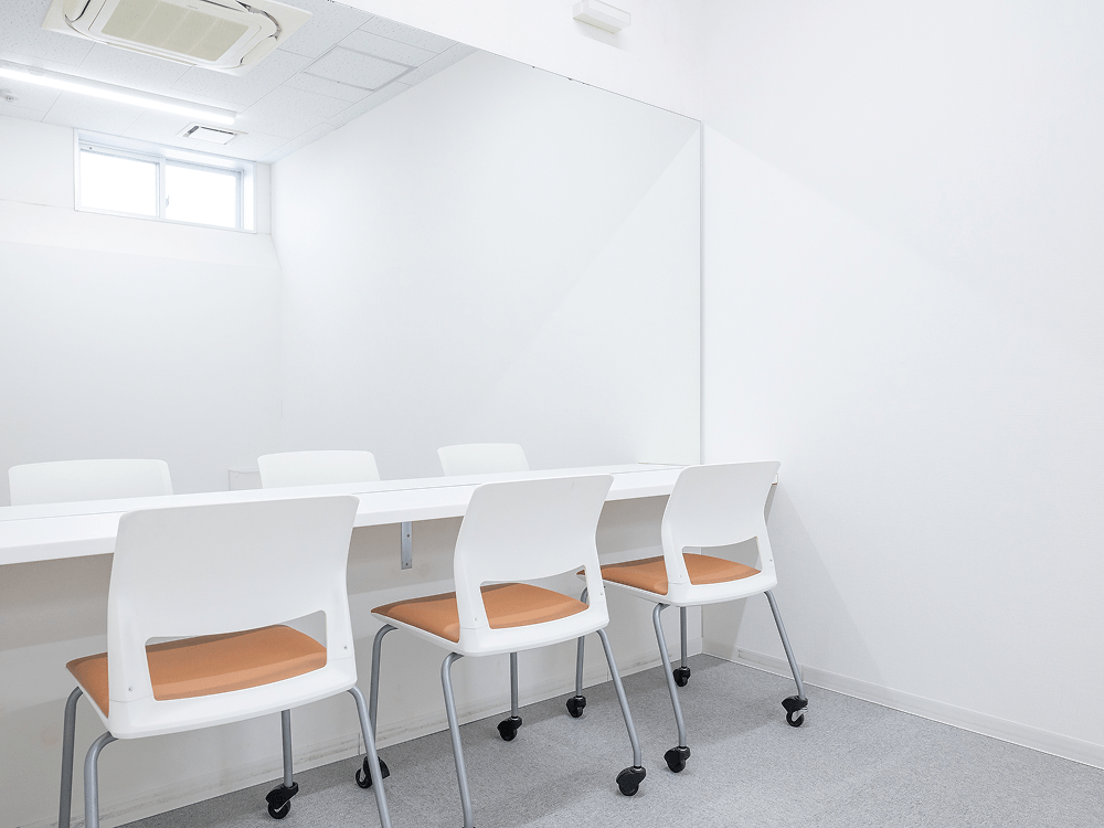 パウダールーム