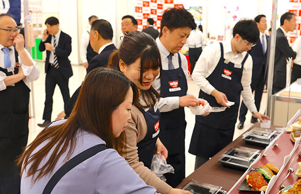 営業本部　業務営業部