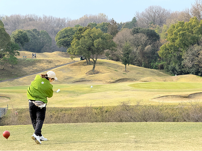 社内ゴルフコンペ開催
